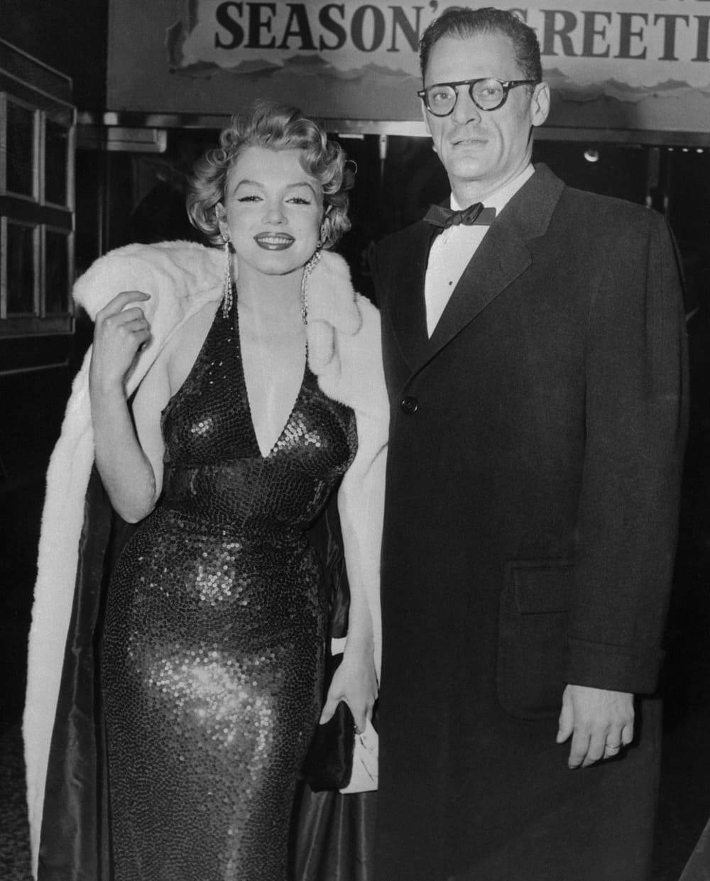 Hinh anh Bí mật đằng sau chiếc đầm sequin huyền thoại của Marilyn Monroe  10