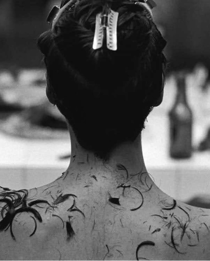 Hinh anh Siêu mẫu Linda Evangelista: Nữ hoàng của những bộ tóc ngắn 4