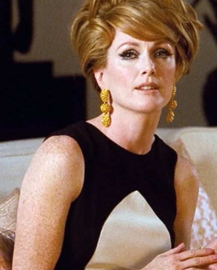 Hinh anh Để tạo ra những thiết kế mang tính biểu tượng cho thương hiệu không chỉ cần đầu óc sáng tạo, tư duy thời trang độc đáo mà tâm hồn nghệ thuật được thổi vào những thiết kế cũng vô cùng quan trọng. Và những nàng thơ thời trang là nguồn cảm hứng đặc biệt, là người thổi hồn và truyền cảm xúc cho các nhà mốt tạo nên những kiệt tác. 19