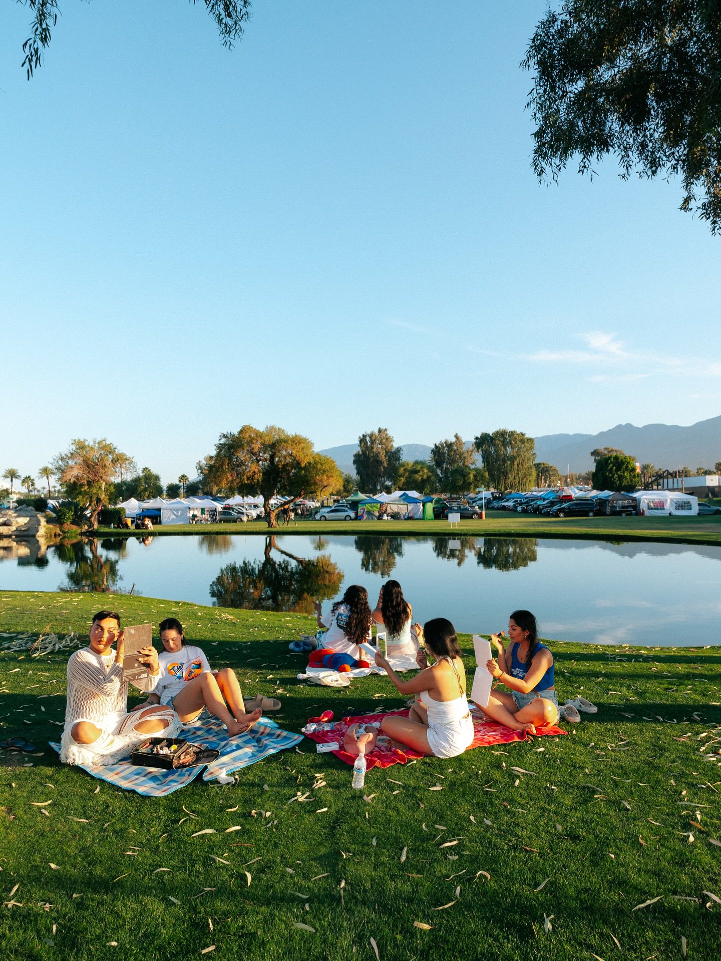 Hinh anh Gen Z: Tự do nhất, nhưng cũng cô đơn nhất? 1