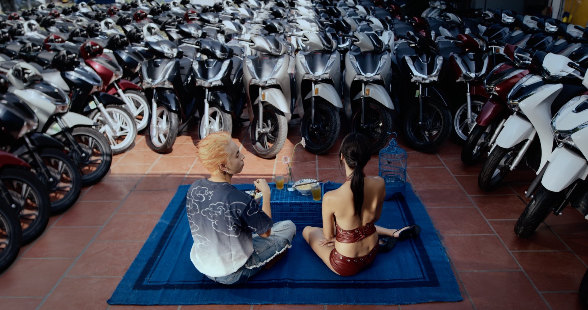 Hinh anh Hậu 'Người âm phủ': OSAD ra mắt album O_O khẳng định bản sắc độc lập giữa làn sóng V-pop 9