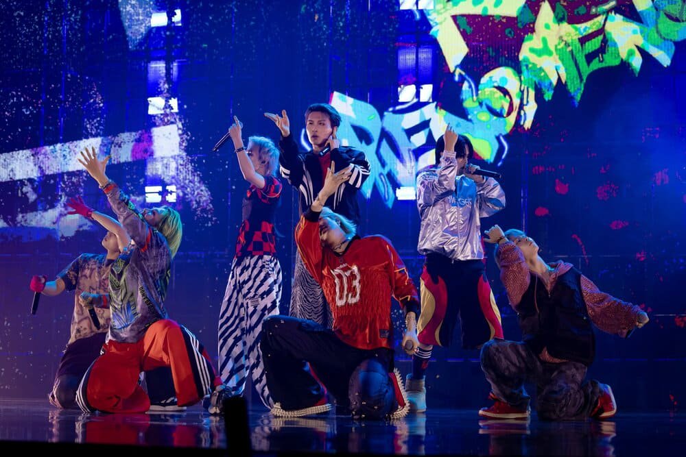 Hinh anh JUSTB (Hàn) & KID PHENOMENON (Nhật) nói gì về thế hệ tân binh Việt Nam? 4