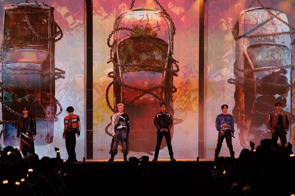 Hinh anh JUSTB (Hàn) & KID PHENOMENON (Nhật) nói gì về thế hệ tân binh Việt Nam? 5