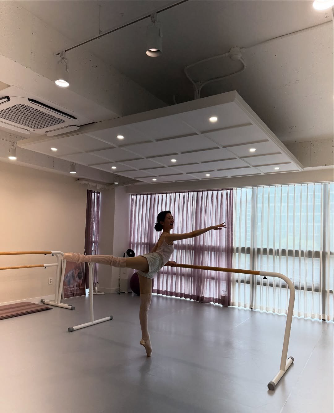 Hinh anh Ballet liệu có trở thành xu hướng tập luyện mới cho giới trẻ? 7