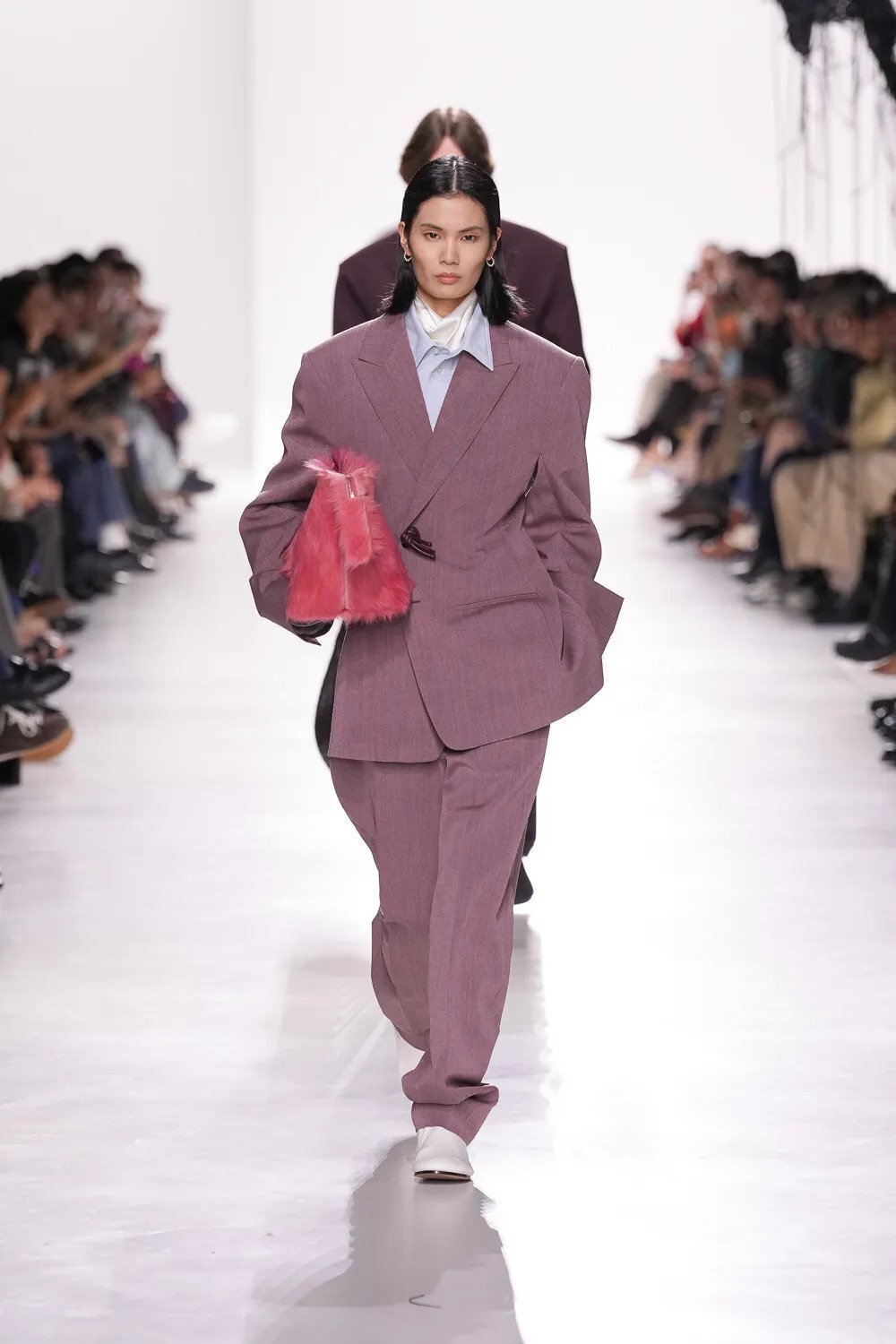 Hinh anh Tory Burch 6