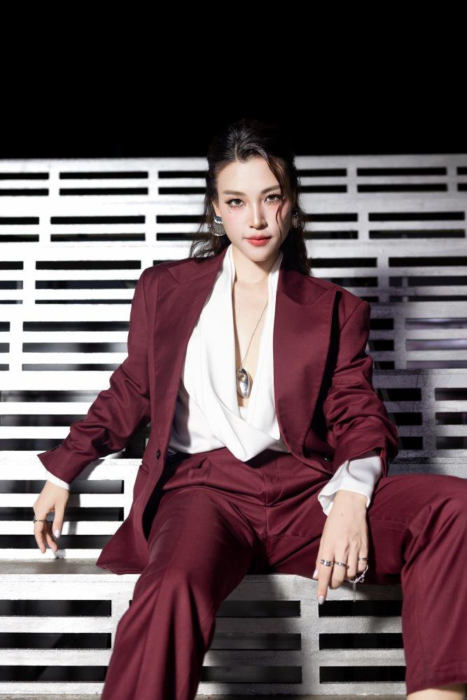 Hinh anh Tory Burch 15