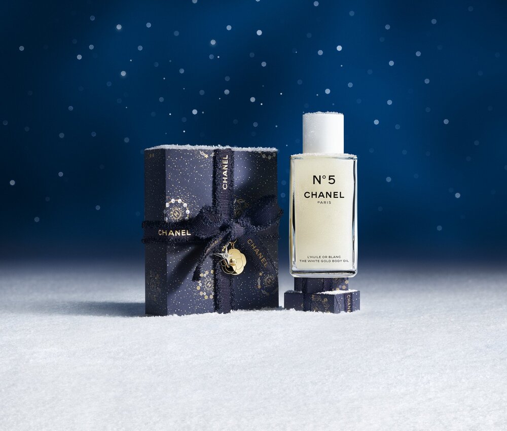 Hinh anh CHANEL Holiday 2025 - Winter Constellation: Dải ngân hà ngày đông trong mùa lễ hội 7