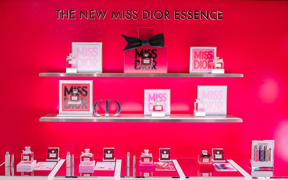 Hinh anh Miss Dior Essence: 'Cô em gái tự do' mang tinh thần Miss Dior 4