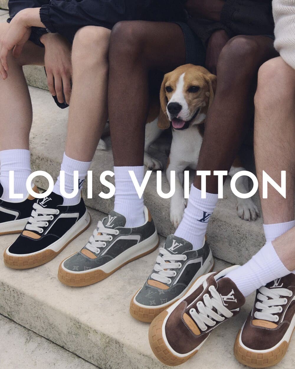 Hinh anh LOUIS VUITTON PRE-SS26: Bộ suit 3 mảnh và rương du lịch cho cả thú cưng 2