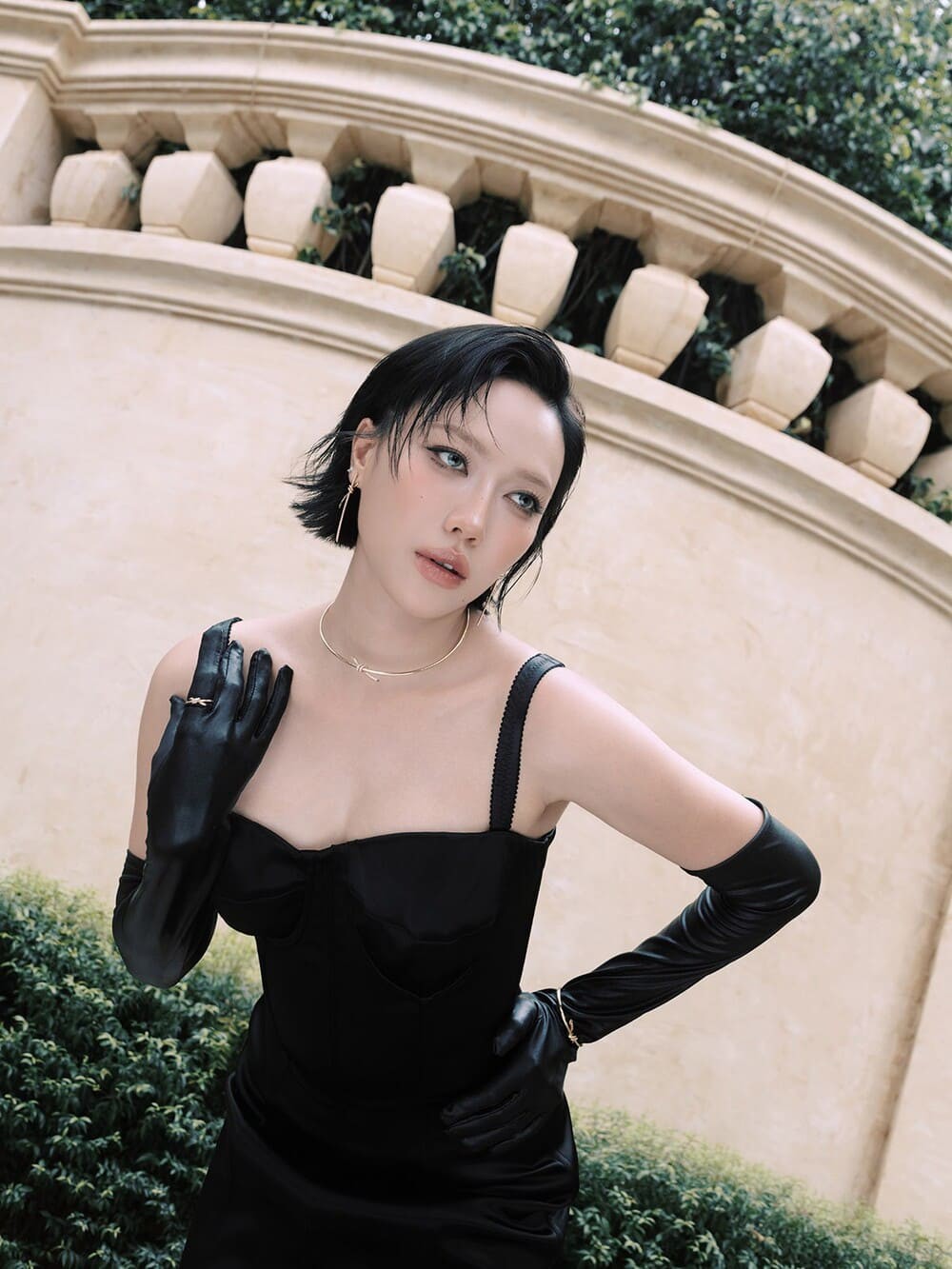 Hinh anh Diệu Nhi thăng hạng phong cách khi kết hợp cùng Tiffany & Co 8