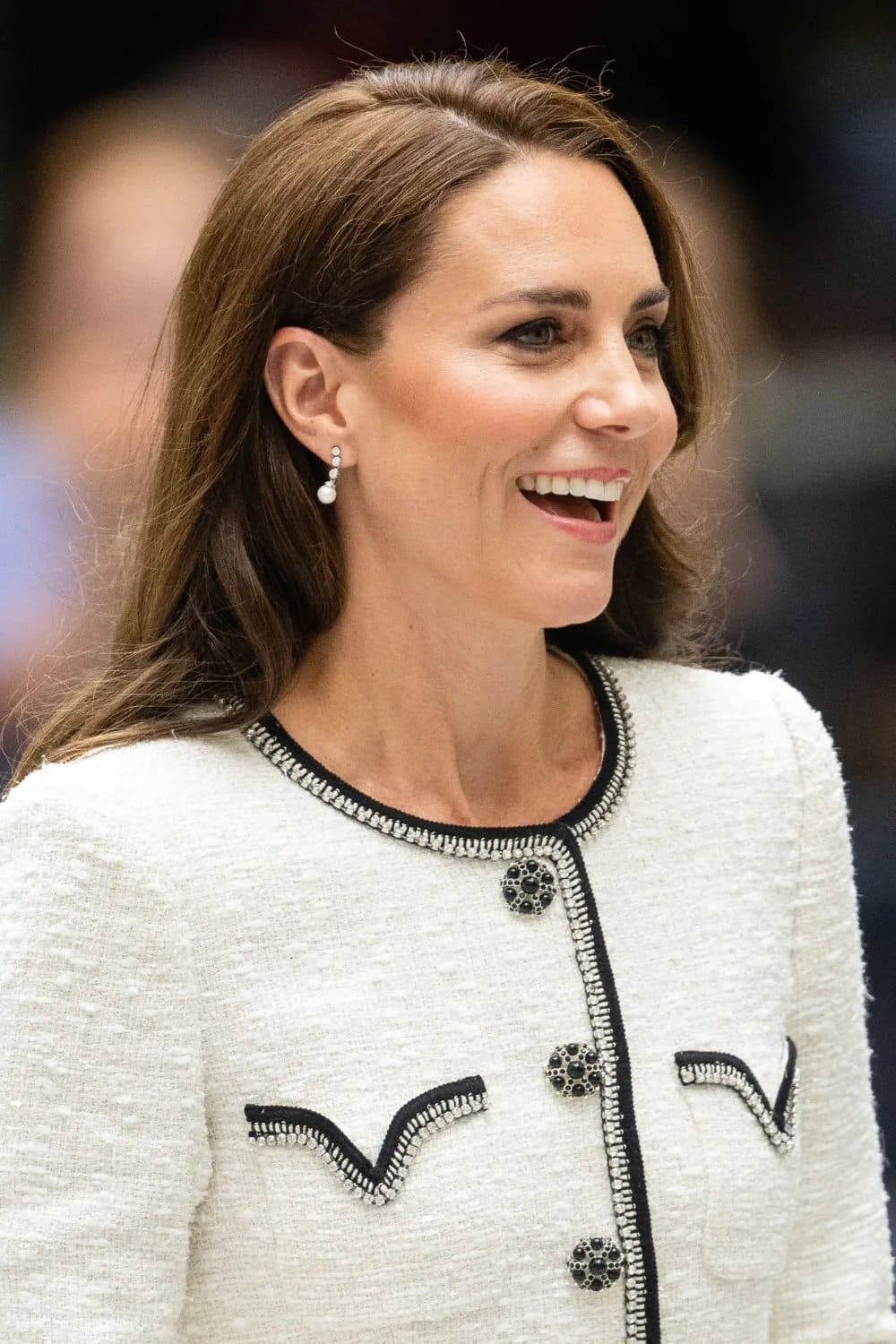 Khuyên tai ngọc trai giả kim cương của Heavenly London