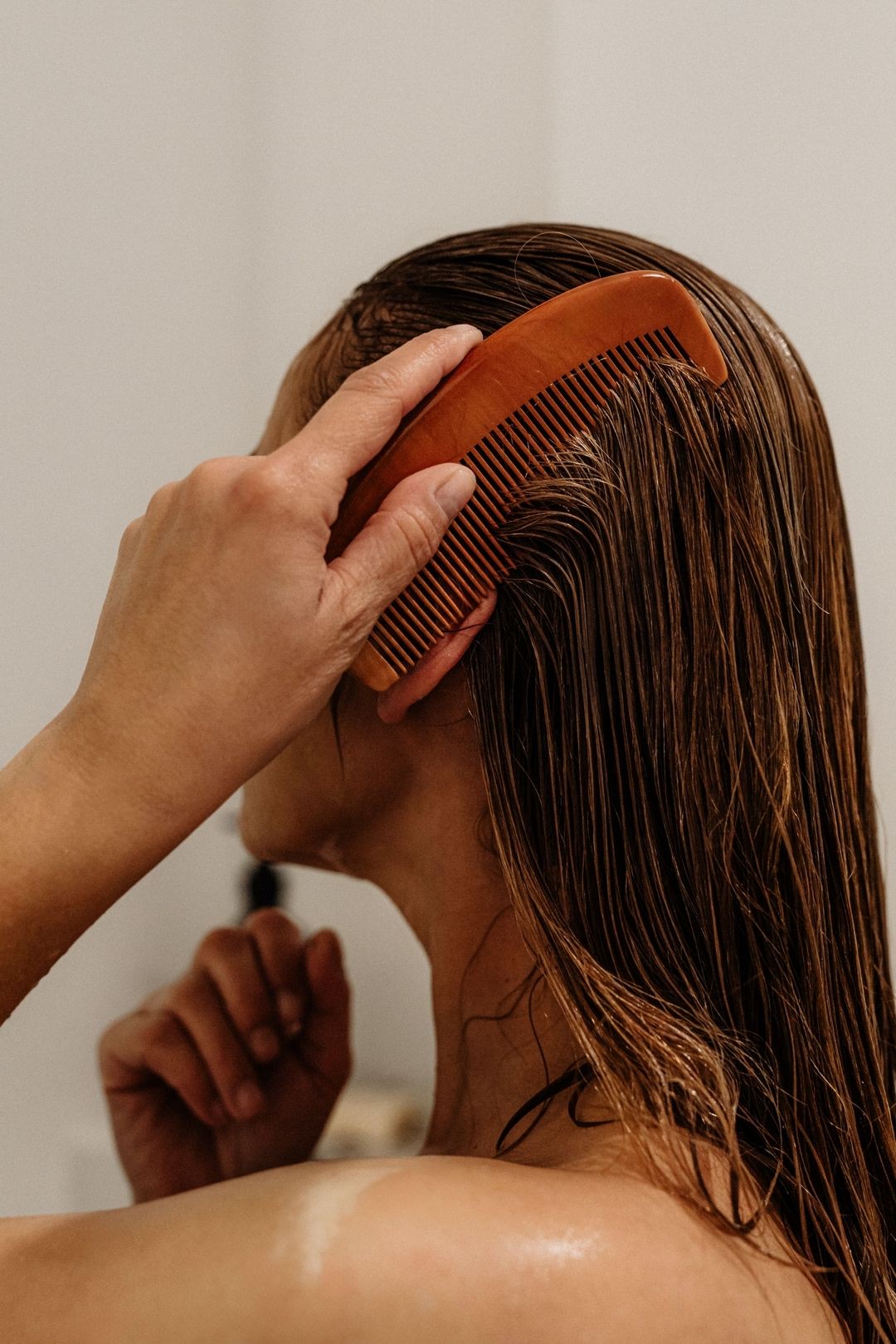 Hinh anh 6 điều bạn cần tránh để có mái tóc óng mượt 5