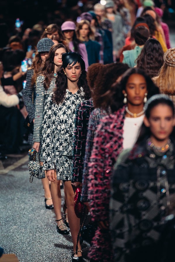 Bộ sưu tập Chanel Métiers d’Art