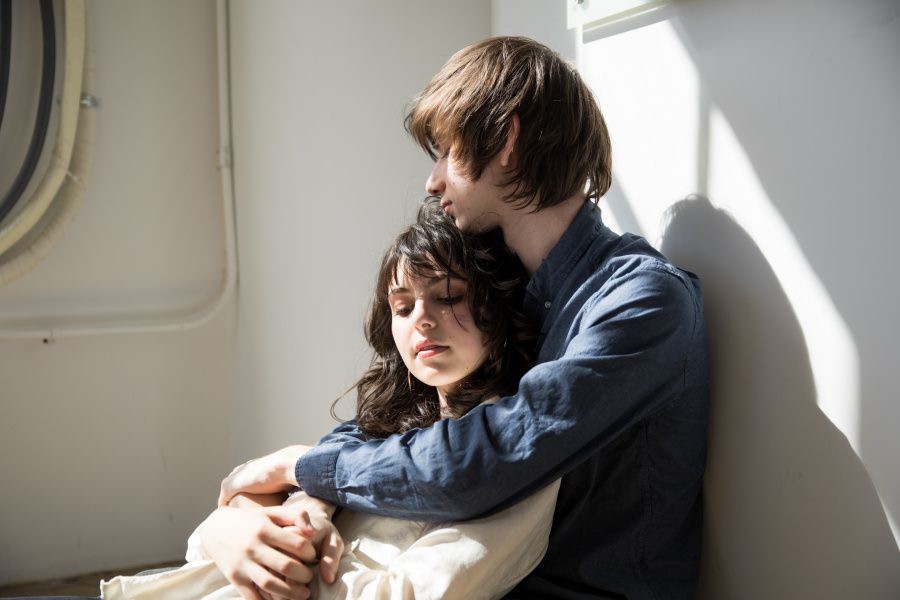 Hinh anh Tại sao tình yêu vốn dĩ đến từ sự không hoàn hảo? 5