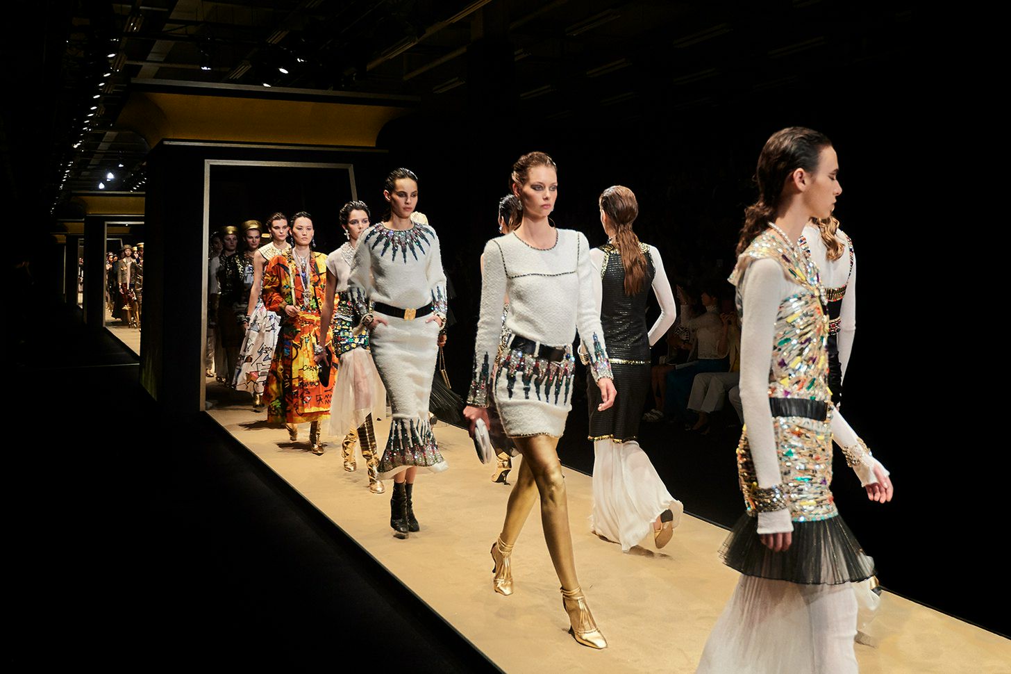 Show diễn CHANEL 2018/2019