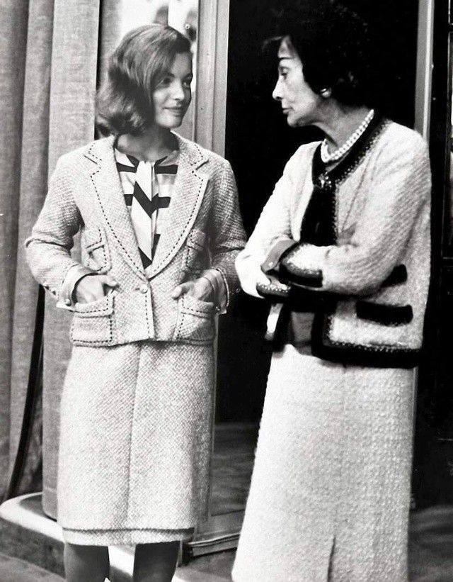 Hinh anh CHANEL Métiers d’Art 2025/2026 New York - Sự trở lại 6