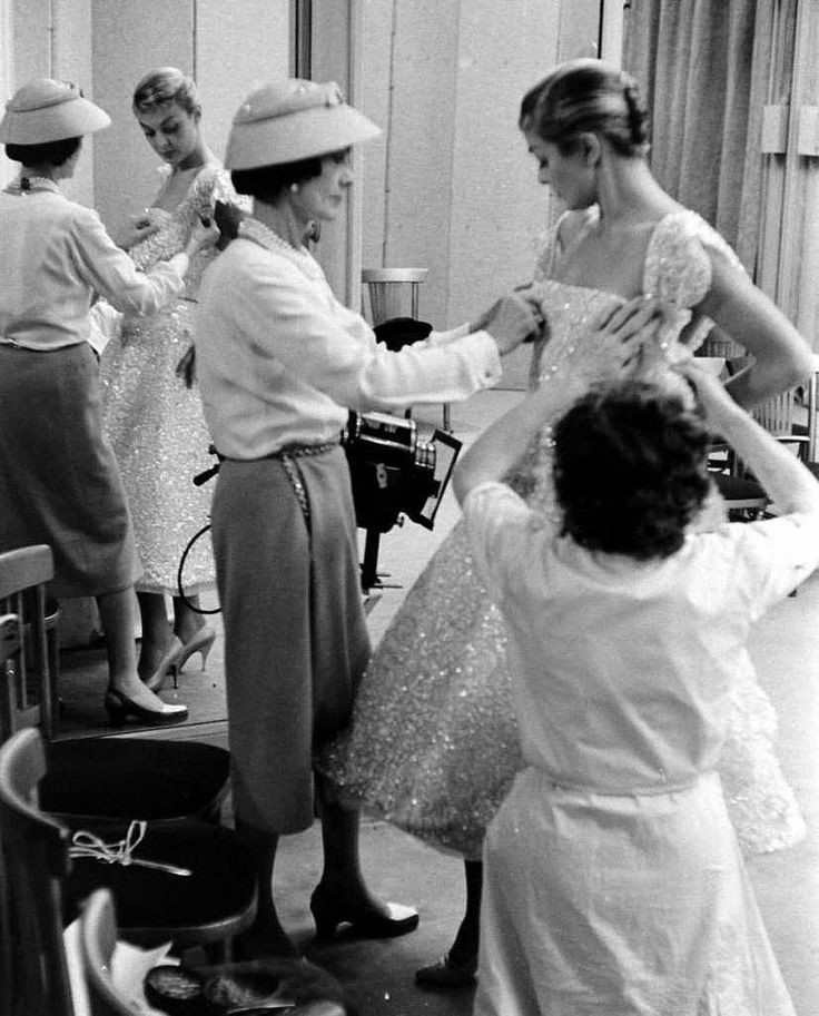 Hinh anh CHANEL Métiers d’Art 2025/2026 New York - Sự trở lại 5