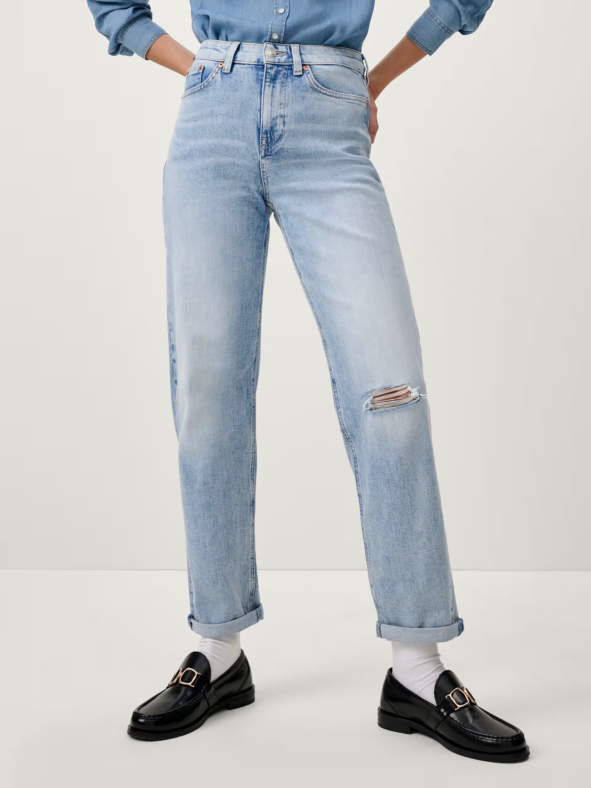 Hinh anh Hướng dẫn chọn mua mẫu quần jeans chân ái 2