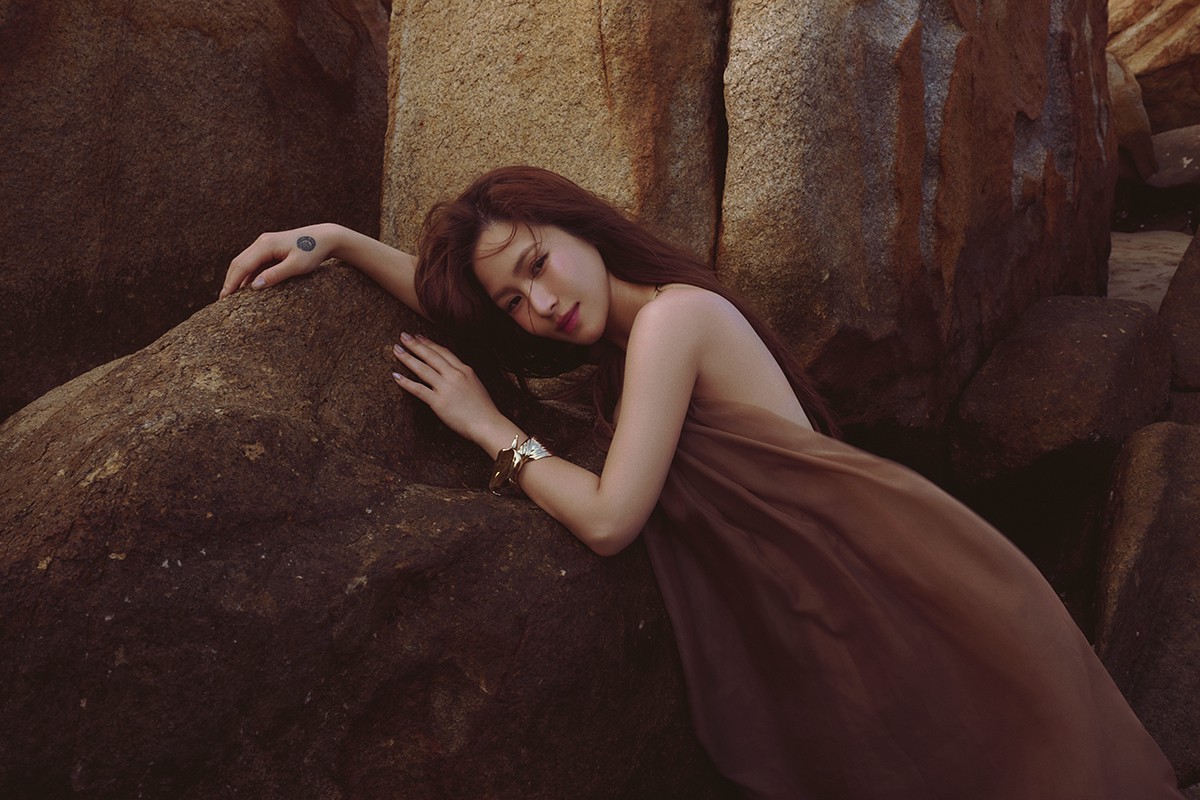 Hinh anh Hương Tràm trở lại với ‘Phao Cứu Sinh’: Bước ngoặt cinematic pop đầy cảm xúc 4