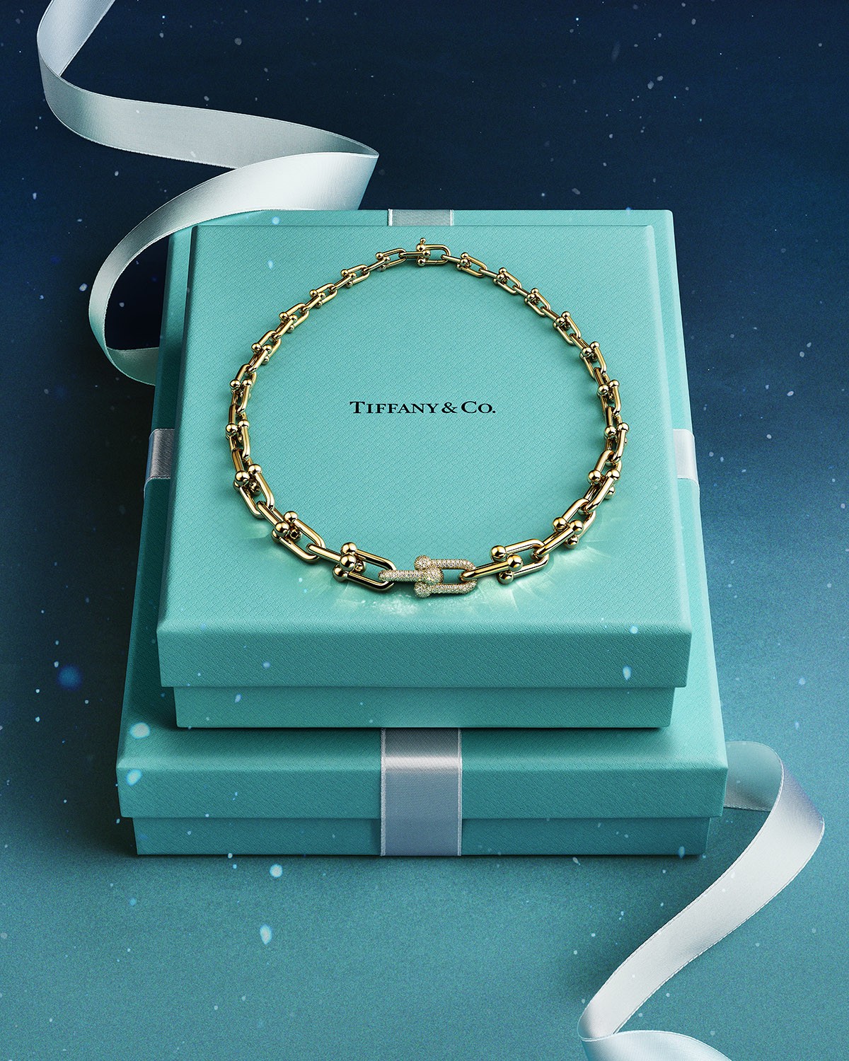 Hinh anh Love Is a Gift: Món quà tình yêu đầy trân quý đến từ Tiffany & Co. 1