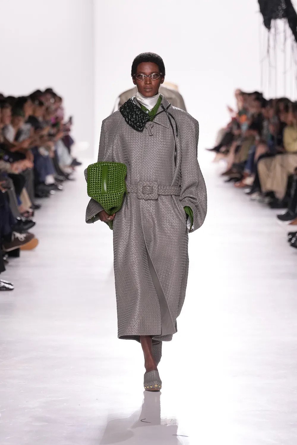 Hành trình của Intrecciato: Ngôn ngữ đan da đã làm nên đế chế Bottega Veneta