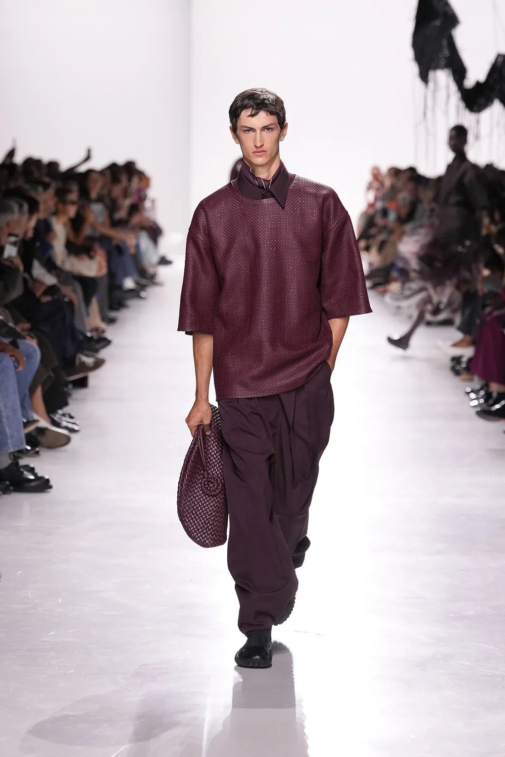 Hành trình của Intrecciato: Ngôn ngữ đan da đã làm nên đế chế Bottega Veneta