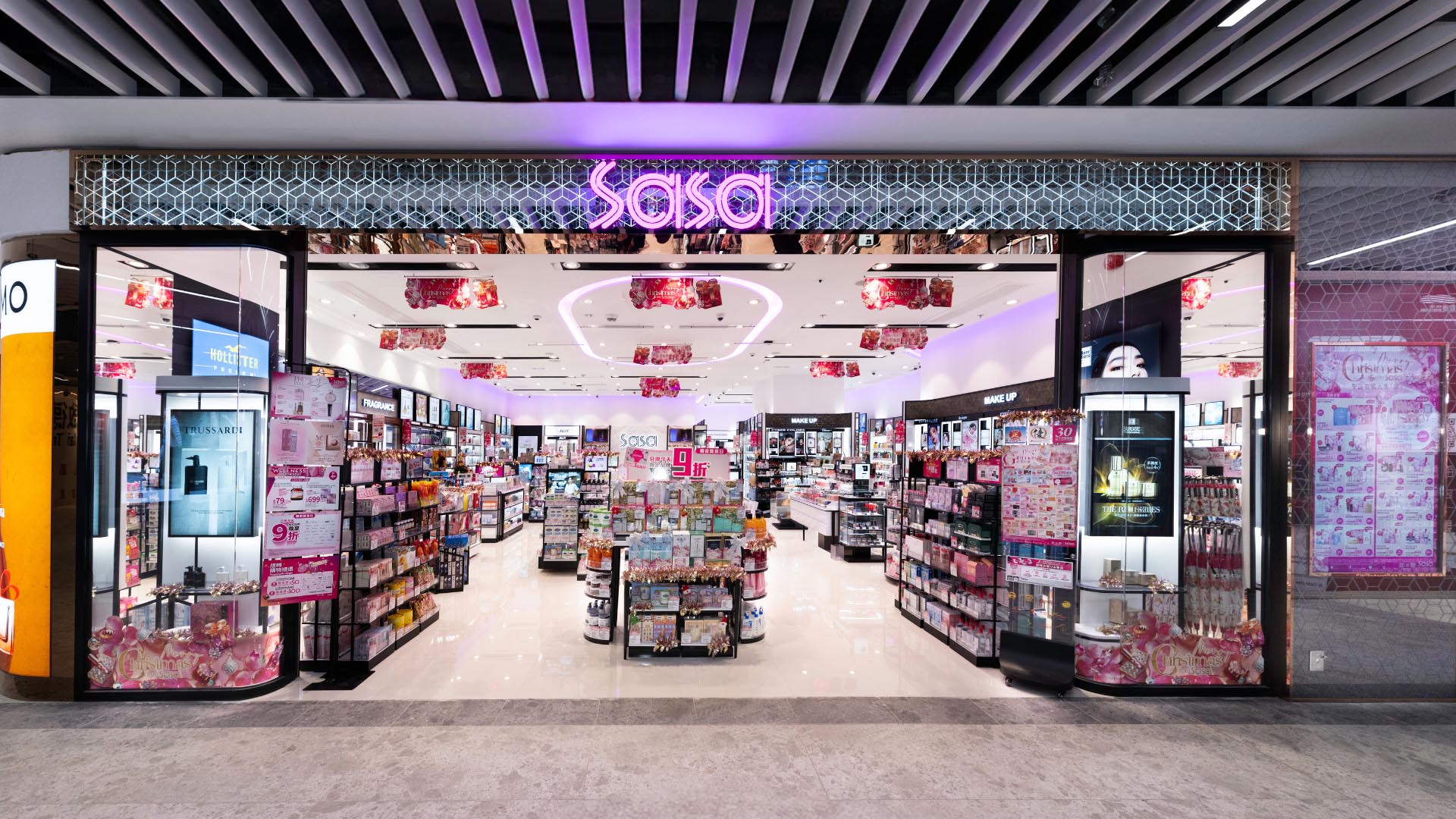 Địa điểm mua mỹ phẩm Hồng Kông: SASA (莎莎): Chuỗi cửa hàng bán lẻ mỹ phẩm mang tính biểu tượng nhất của Hồng Kông