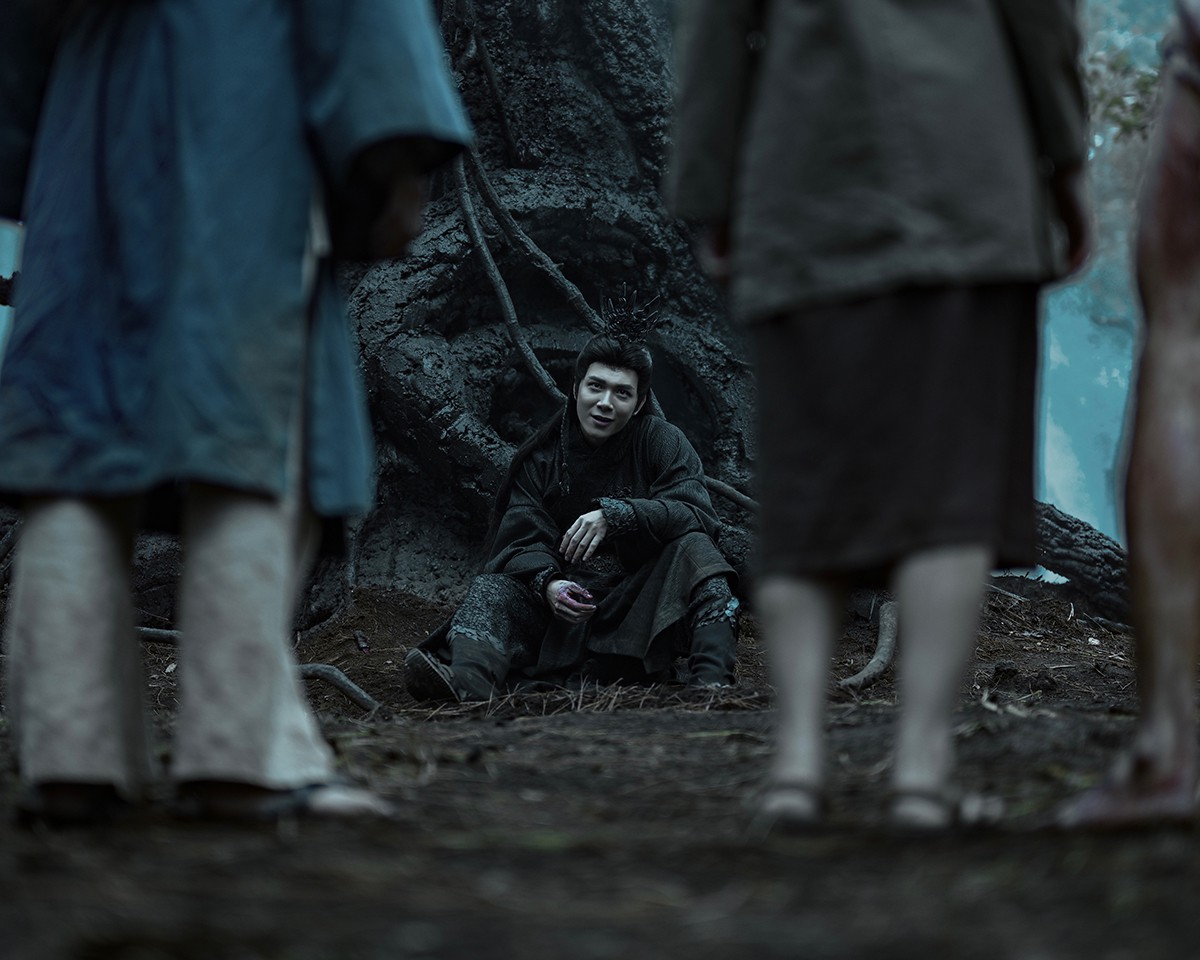 Hinh anh Anh Tú Atus lột xác với vai diễn ma mị trong 'Hoàng Tử Quỷ' 1