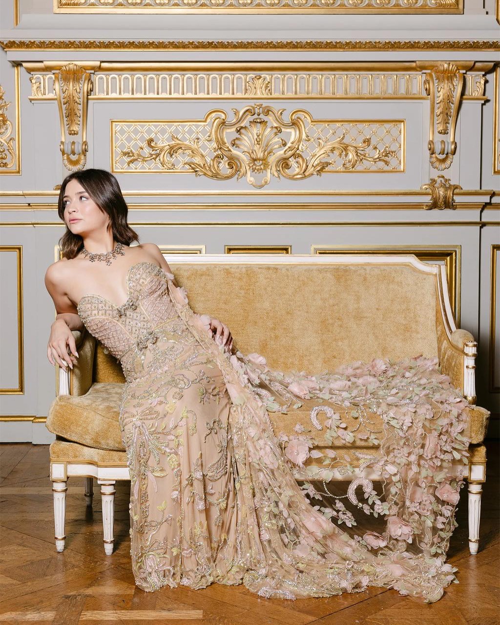 Hinh anh Điều gì khiến Le Bal des Débutantes trở thành giấc mơ của mọi tiểu thư ưu tú? 31