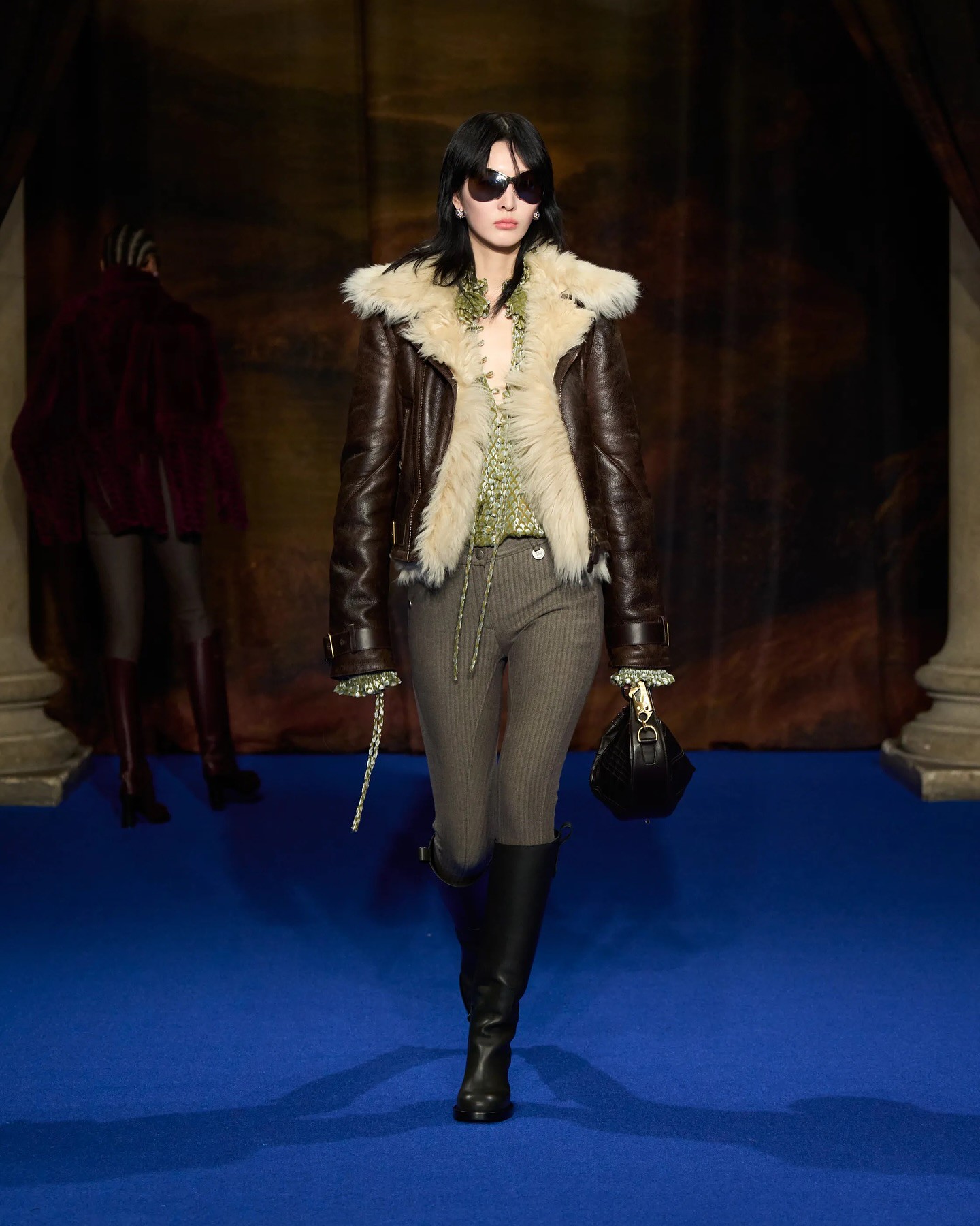 Hinh anh Chất liệu lông thú: Tuyên ngôn xa hoa của thời trang mùa lạnh 12