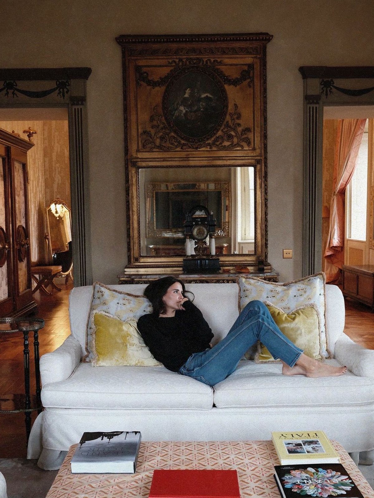 Hinh anh 'Chữa lành' hay cách để trốn chạy cảm xúc 2