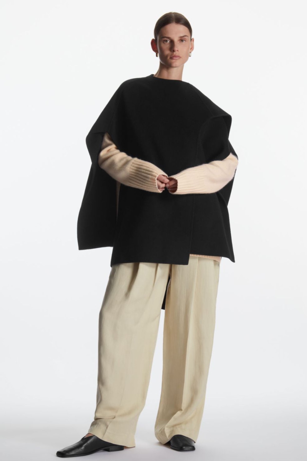 Hinh anh COS: Ngôi sao đang lên của thời trang đương đại 4