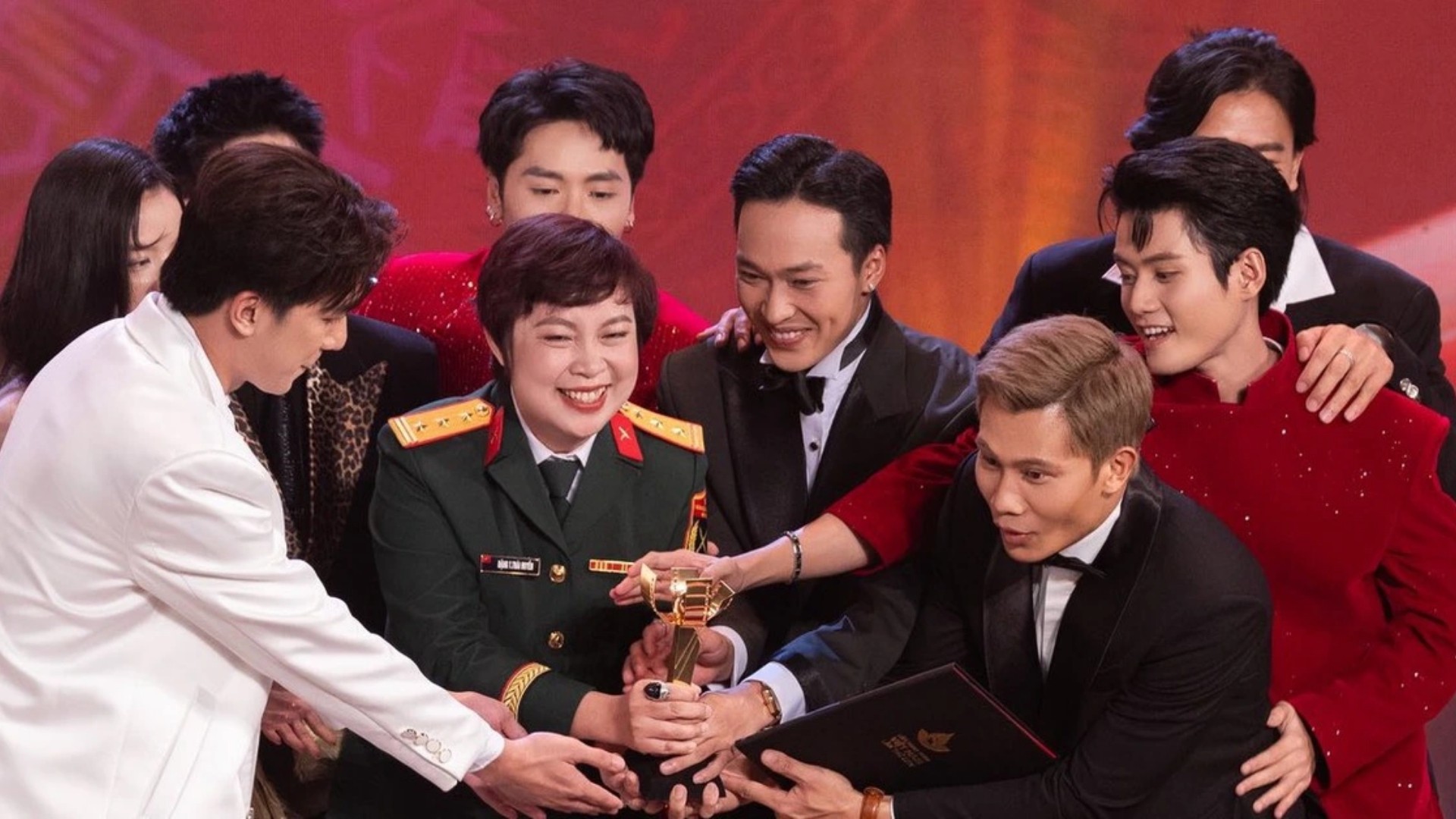 Hinh anh 2025: Năm của những tiền lệ mới mang dấu ấn của phụ nữ toàn cầu 9