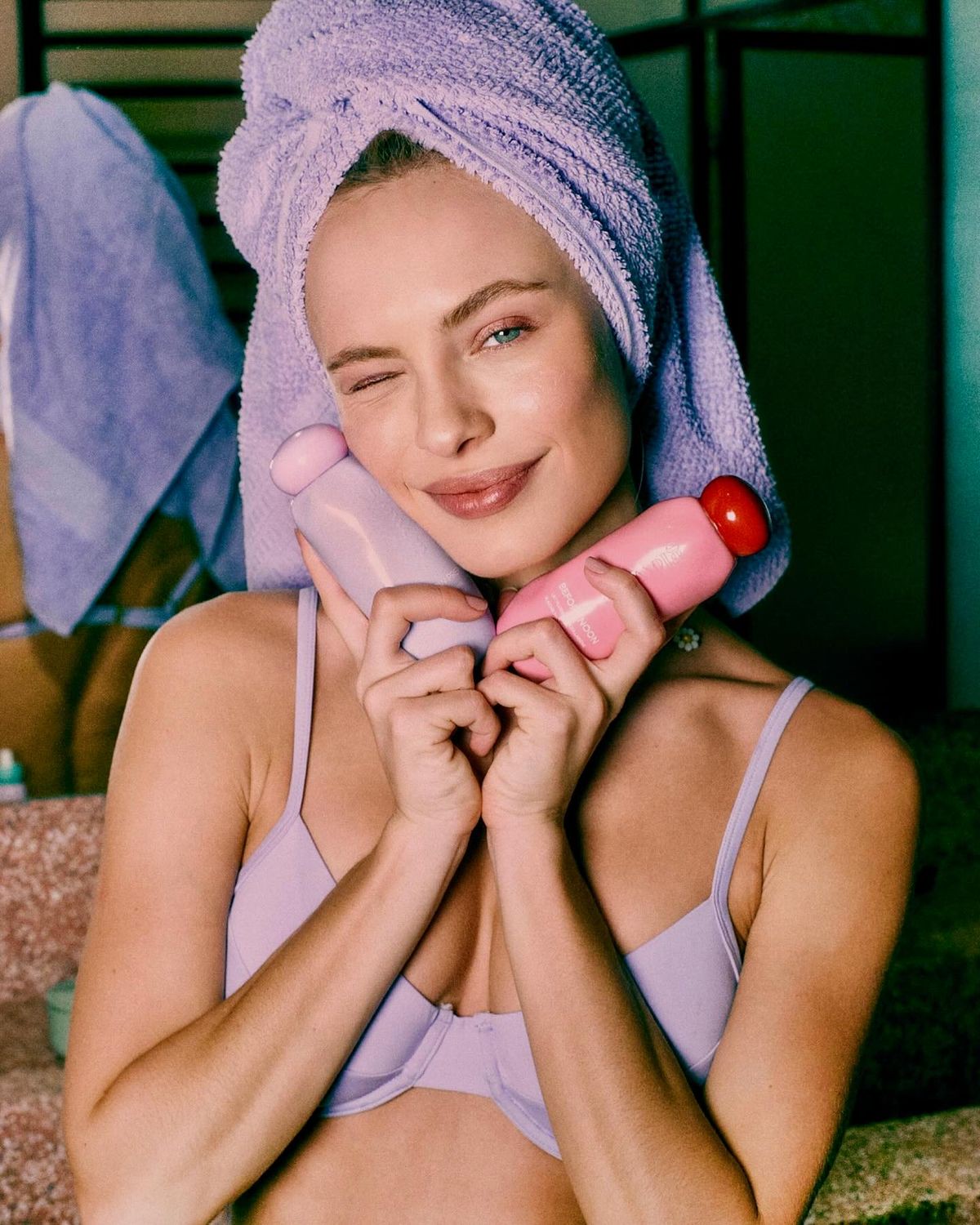 Hinh anh Tham khảo: Marie Claire Anh 2