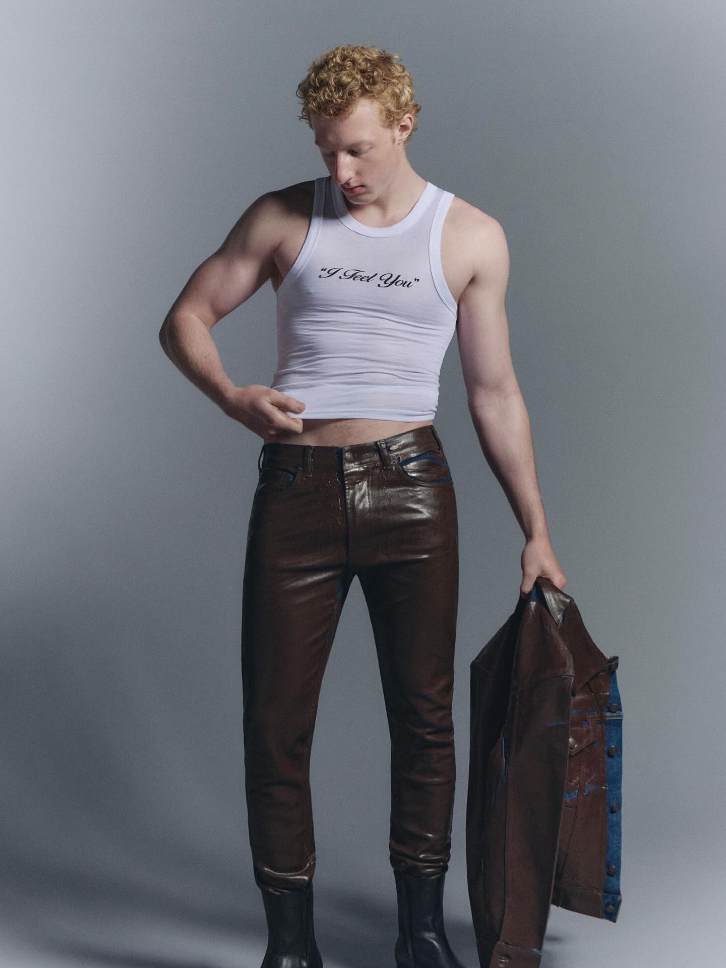 Hinh anh Phom dáng ôm sát và sự dịch chuyển thẩm mỹ trong thời trang nam 15