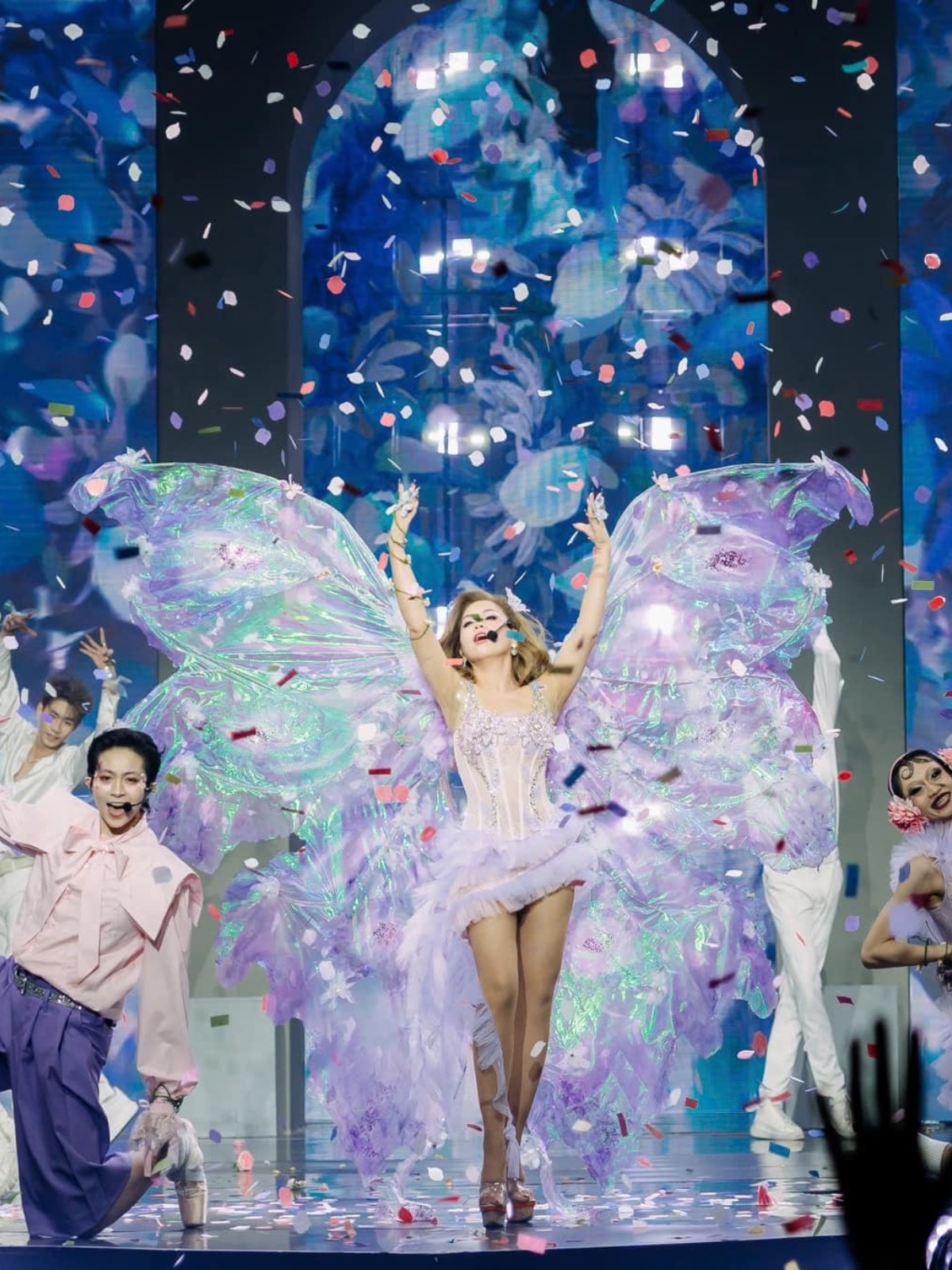 Hinh anh "Mẹ Tuyết": Hành trình hơn ba thập kỷ dưới ánh đèn sân khấu 5