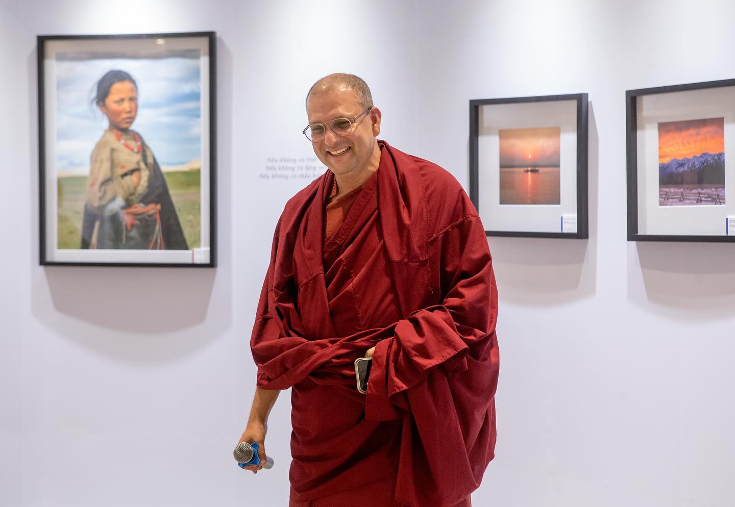 Tôn sư Tenzin kiên trì theo đuổi nền giáo dục thế tục nghiêm cẩn