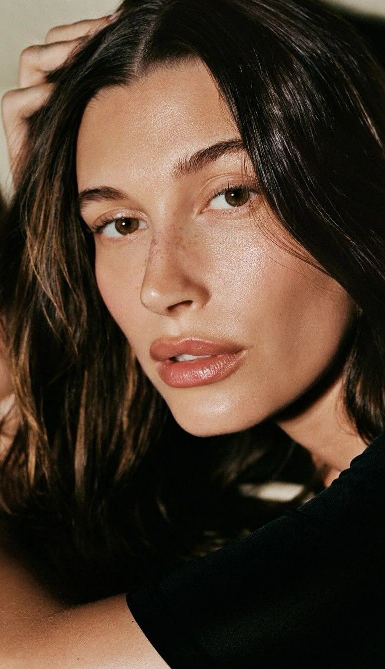 Hinh anh 8 xu hướng làm đẹp được yêu thích nhất năm 2025 9