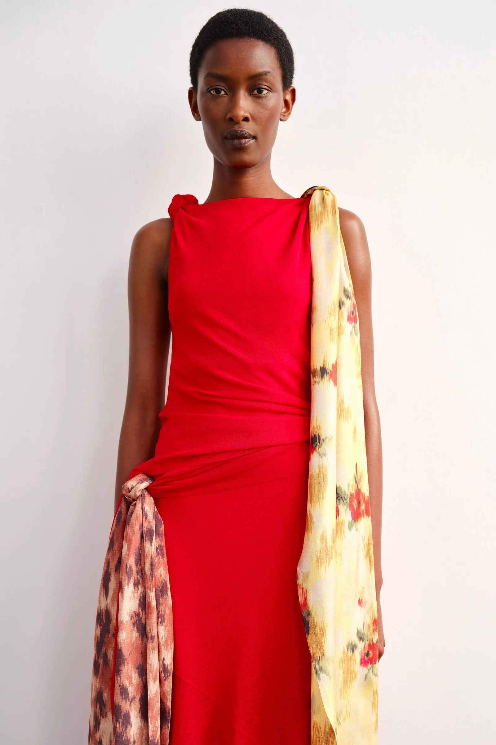 Hinh anh 8 mẹo phối đồ đáng học nhất từ sàn diễn Xuân Hè 2026 2