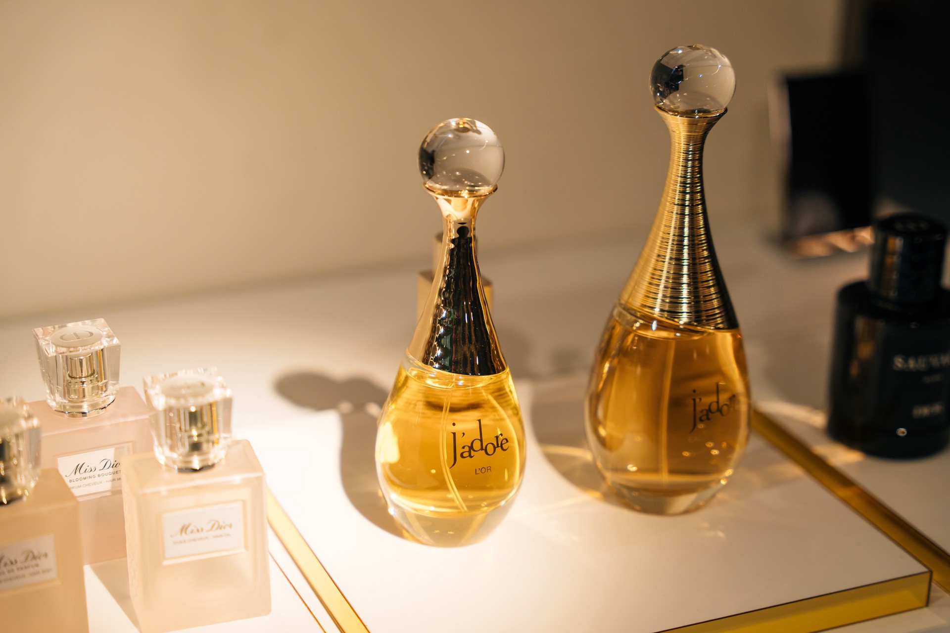 Hinh anh Dior Prestige Les Nectars de Rose - Hành trình tái sinh làn da rạng rỡ 6