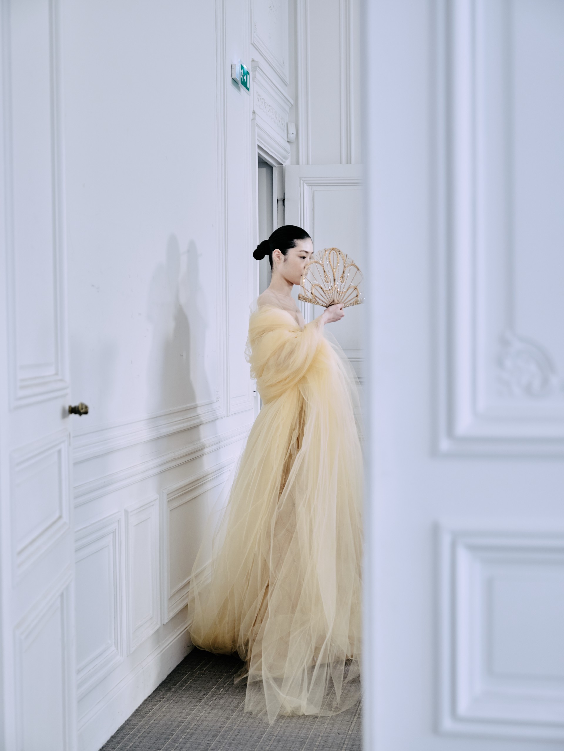 Hinh anh Phan Huy dệt nên giấc mộng hoàng triều với "Cành Vàng Lá Ngọc" tại Haute Couture SS26 19