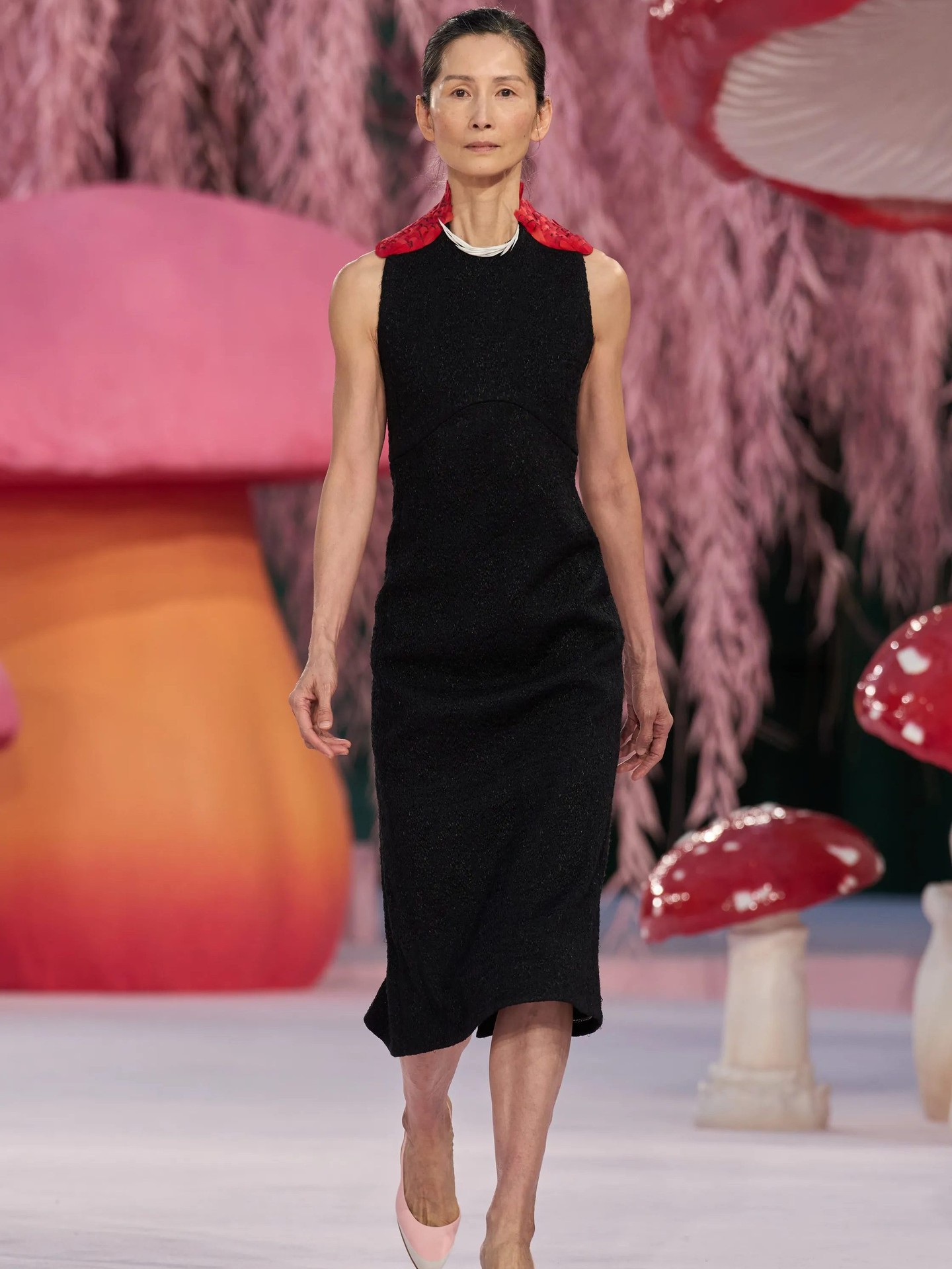 Hinh anh Haute Couture SS26: Những cây nấm, chú chim và xứ sở thần tiên Chanel 20