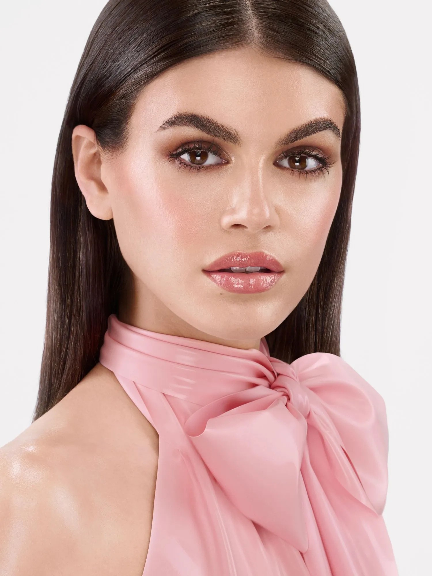 Hinh anh Kaia Gerber - Nàng thơ thời đại mới của NARS 1