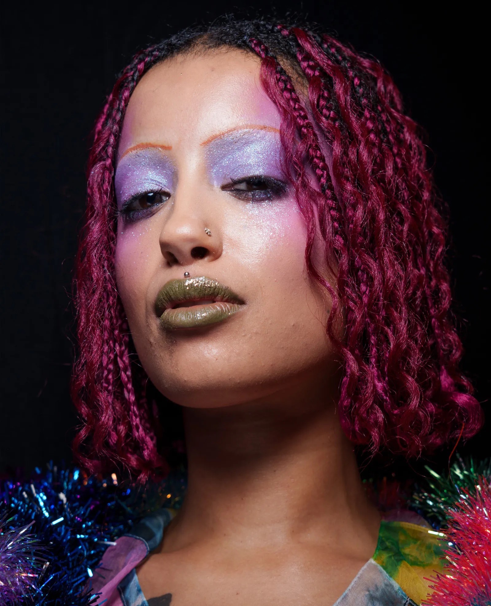 Hinh anh Bảng màu đa sắc trở thành xu hướng trang điểm chủ đạo của năm 2026 6