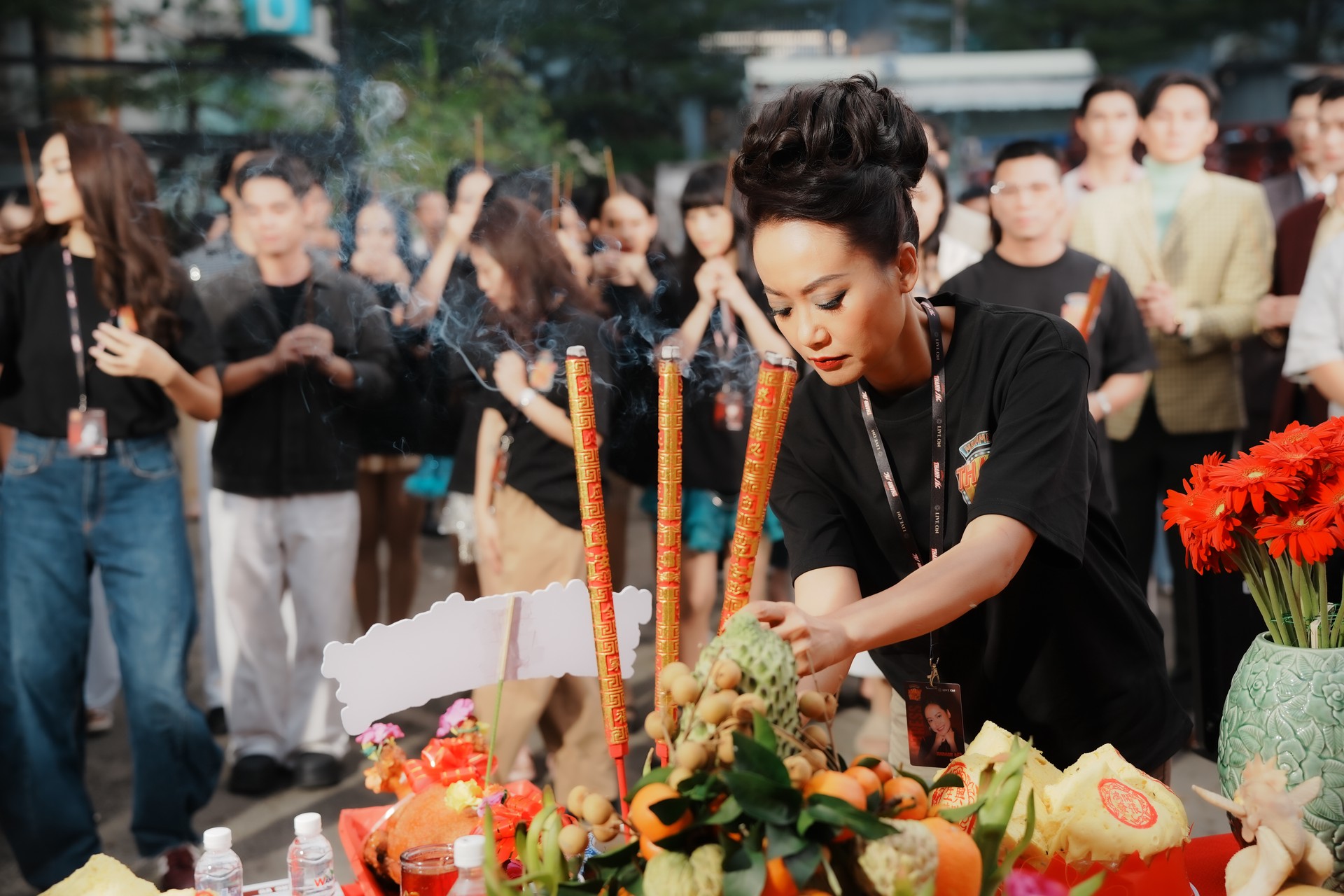 Hinh anh Poster phim 'Madames Thanh Sắc' hé lộ không khí kịch tính giữa Thanh Hằng và Hồng Ánh 5