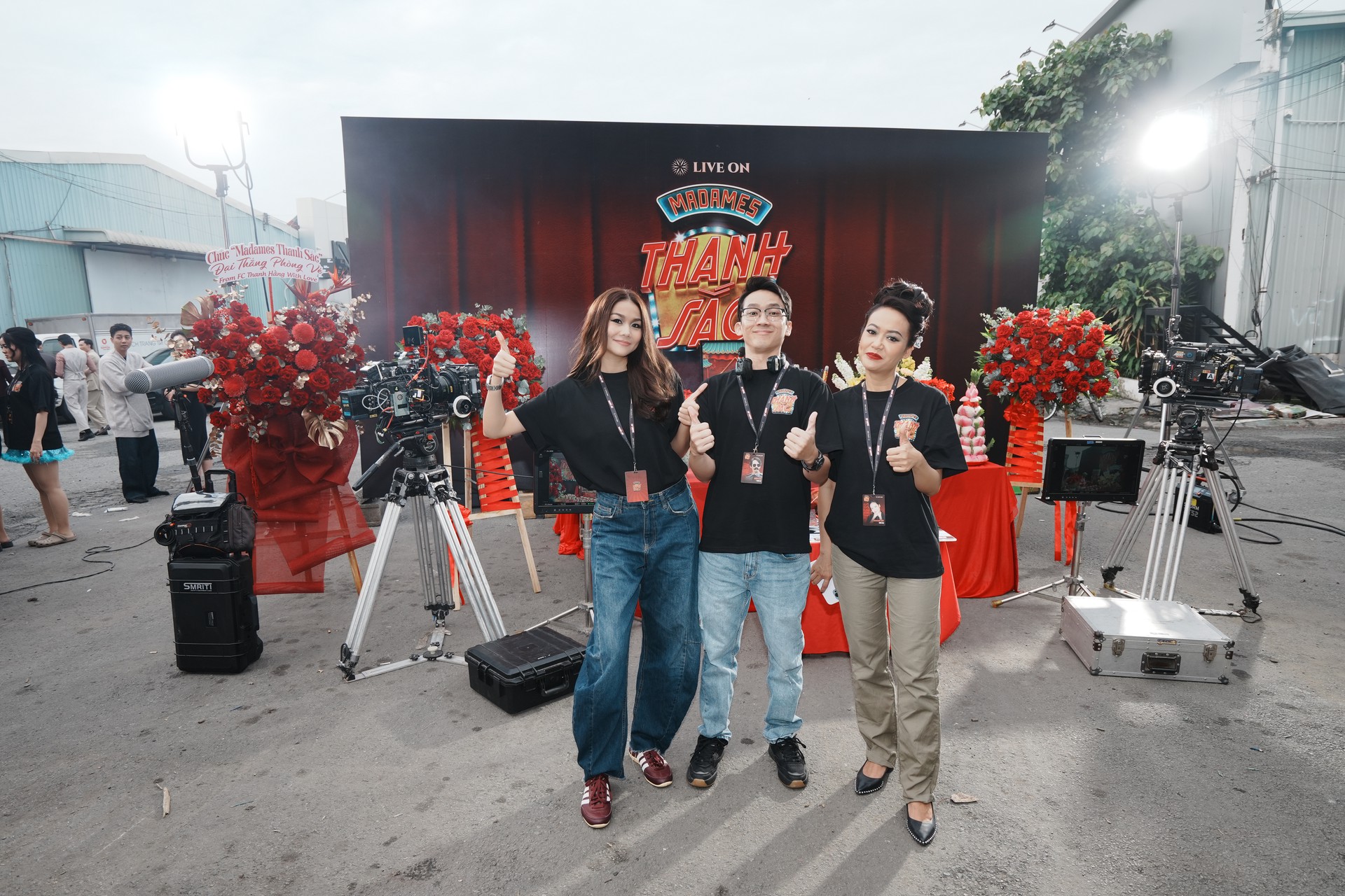 Hinh anh Poster phim 'Madames Thanh Sắc' hé lộ không khí kịch tính giữa Thanh Hằng và Hồng Ánh 3