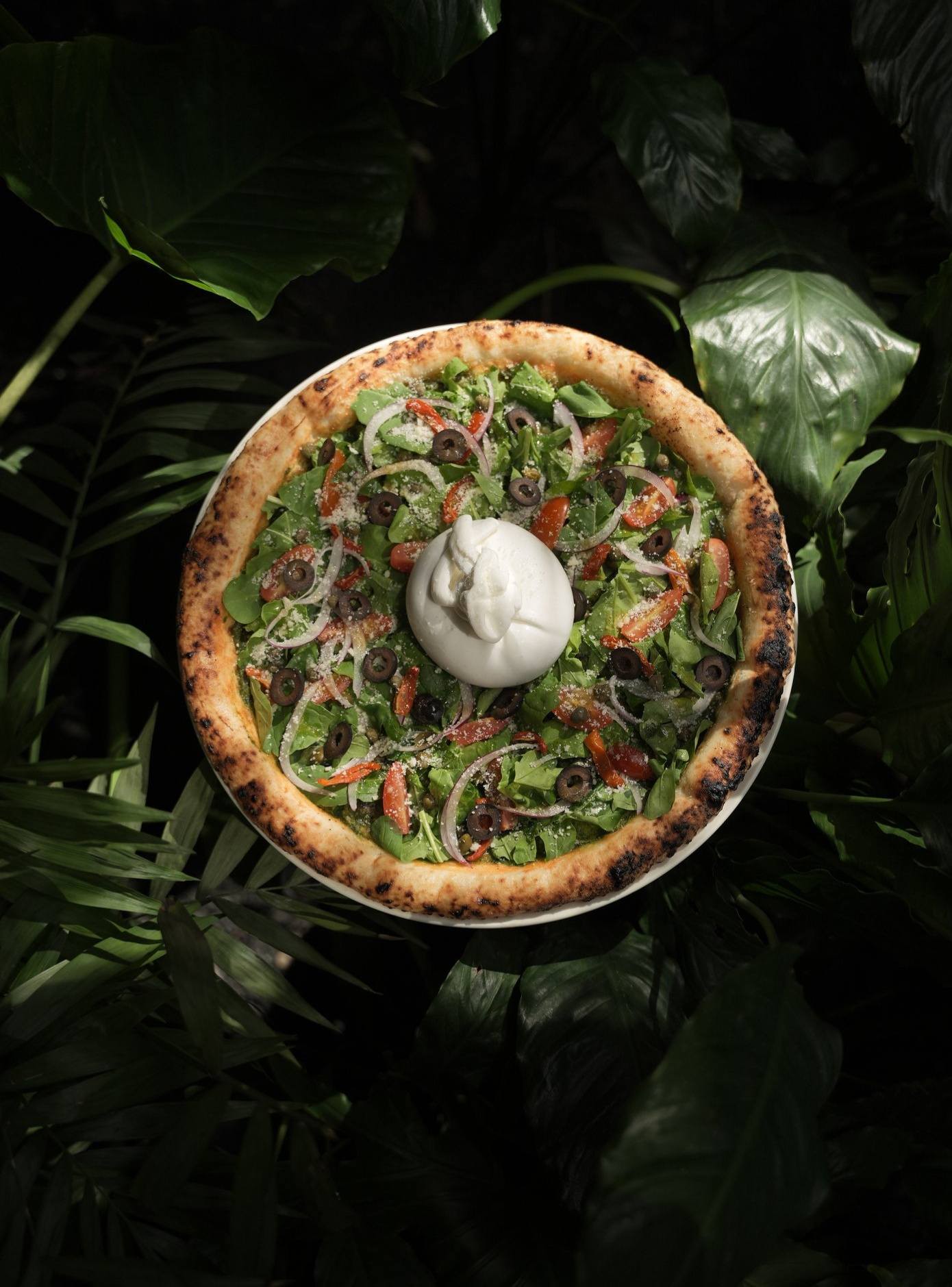 Hinh anh Bản địa hóa và câu chuyện "thế giới" học cách ở lại Việt Nam 5