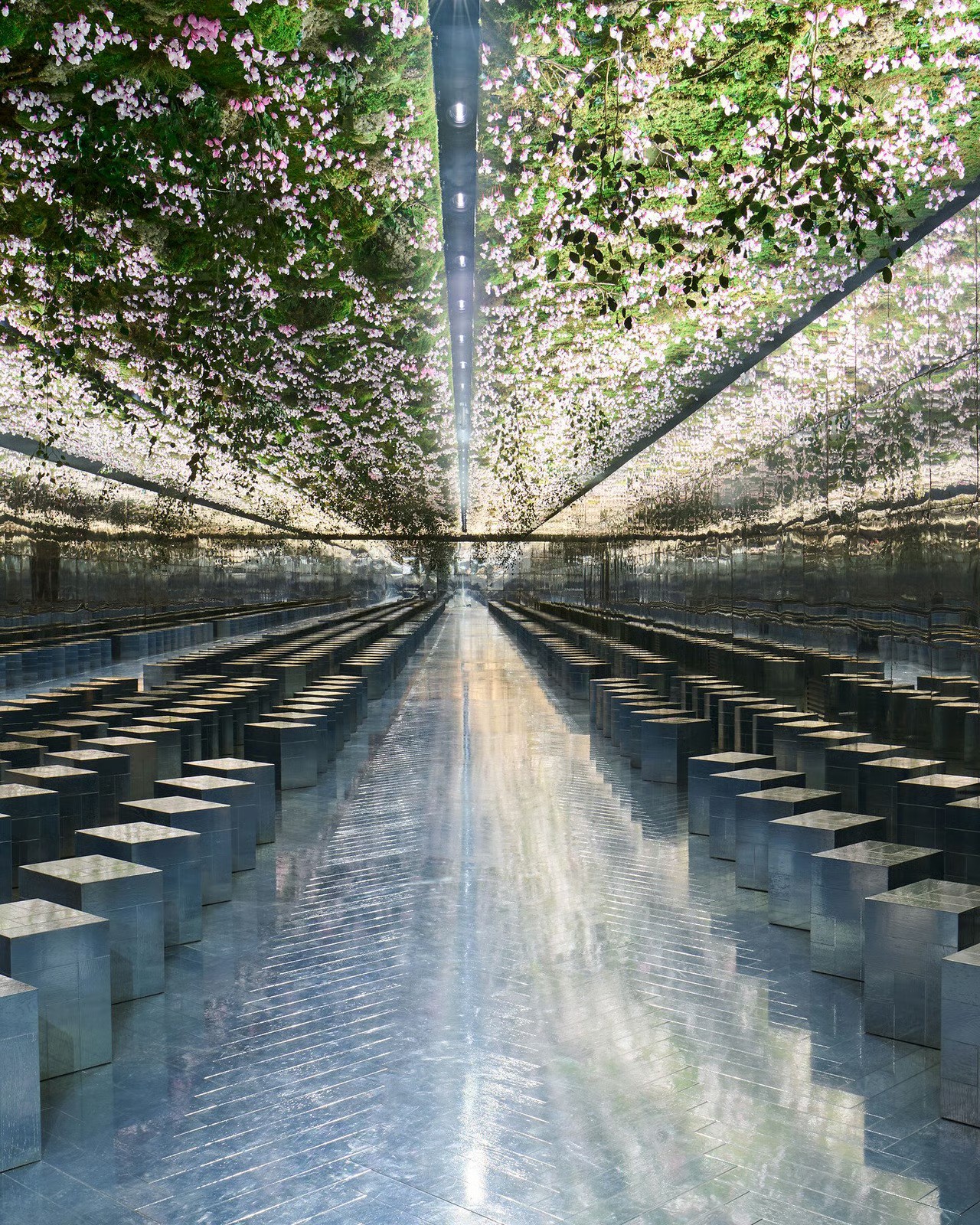 Hinh anh Jonathan Anderson và phép thử Haute Couture: “Kẻ dị biệt” học cách khiêm nhường tại Dior 1