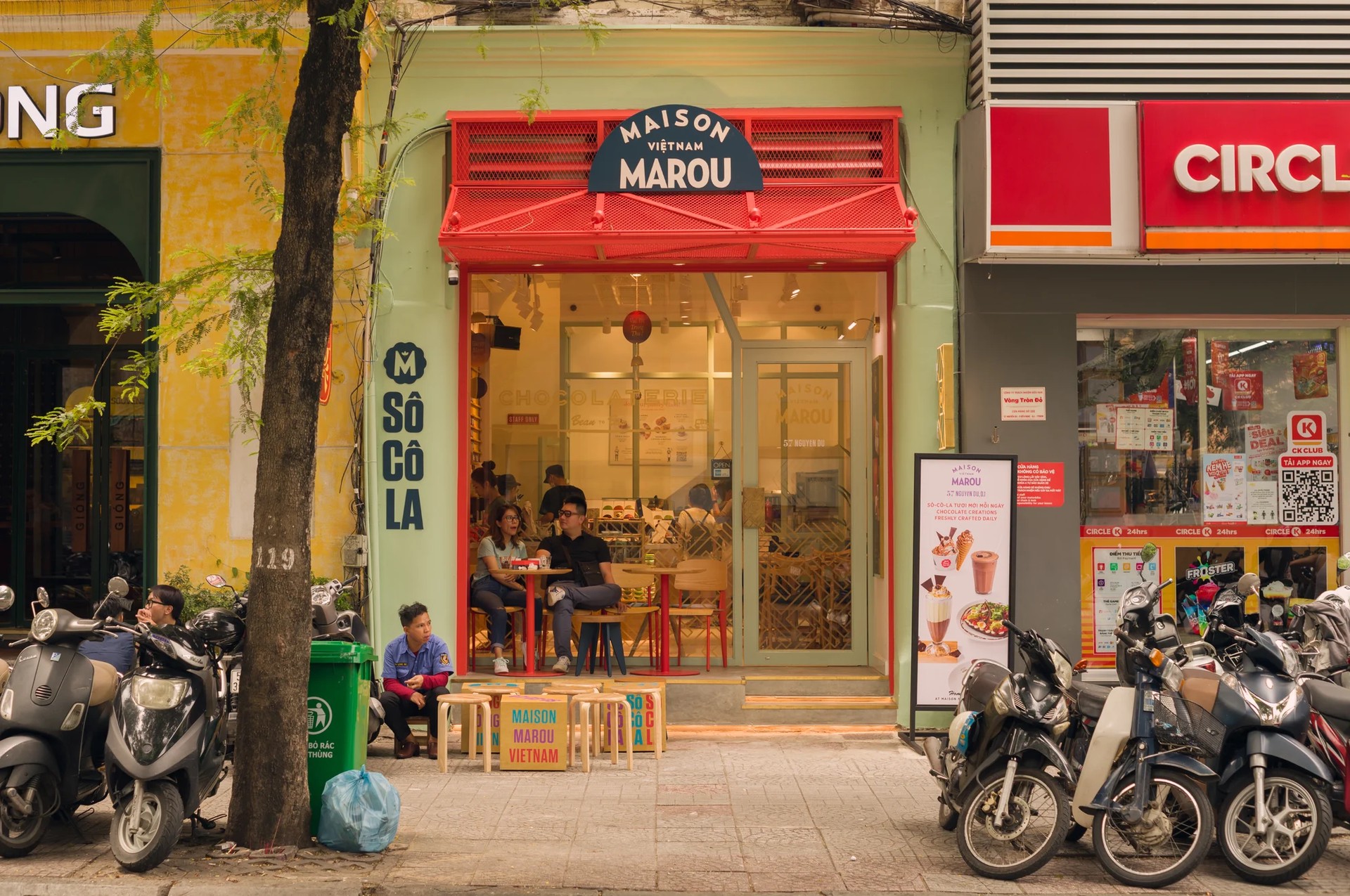 Hinh anh Bản địa hóa và câu chuyện "thế giới" học cách ở lại Việt Nam 10