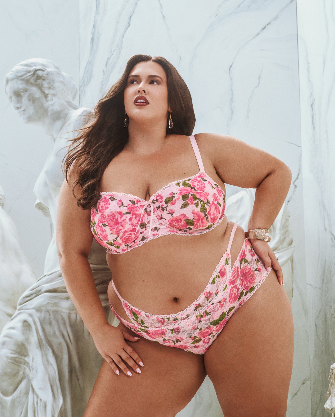 Hinh anh Các chiến dịch Valentine 2026: Khi thời trang kể chuyện yêu theo ngôn ngữ nữ giới 25